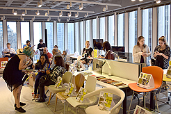 KNOLL CATWALK FASHION SHOW